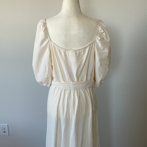 H&M Creped Cotton Dress in Cream - Picture 5 of 10